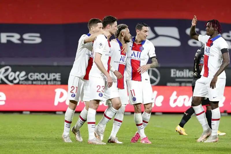 هدافي الدوري المصري عبر التاريخ في موسم واحد